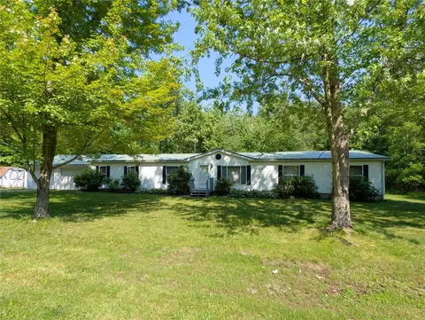 3163 N Center Rd, Linesville, PA 16424