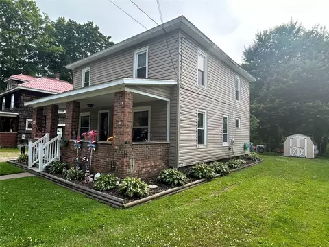 9906 Bateman Ave, Cranesville, PA 16410