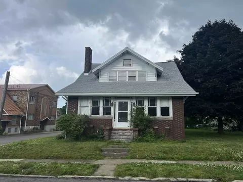 2101 Eastern Ave, Erie, PA 16510