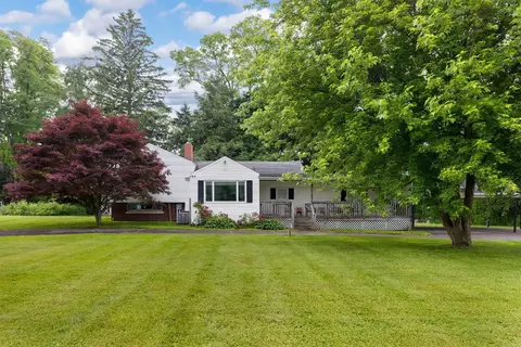 454 Orchard Beach Rd, North East, PA 16428