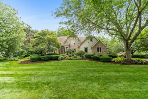 239 Niagara Pointe Dr, Erie, PA 16507