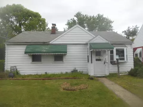 1050 W 39th St, Erie, PA 16509