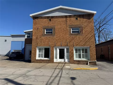 105 Smith St, Cochranton, PA 16314 photo 1
