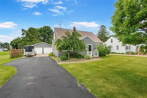 1110 Ford Ave, Erie, PA 16505