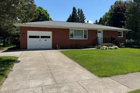 10007 Martin Ave, Lake City, PA 16423