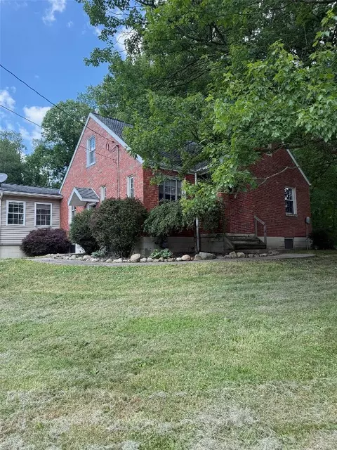 518 Spring St, Jamestown, PA 16134