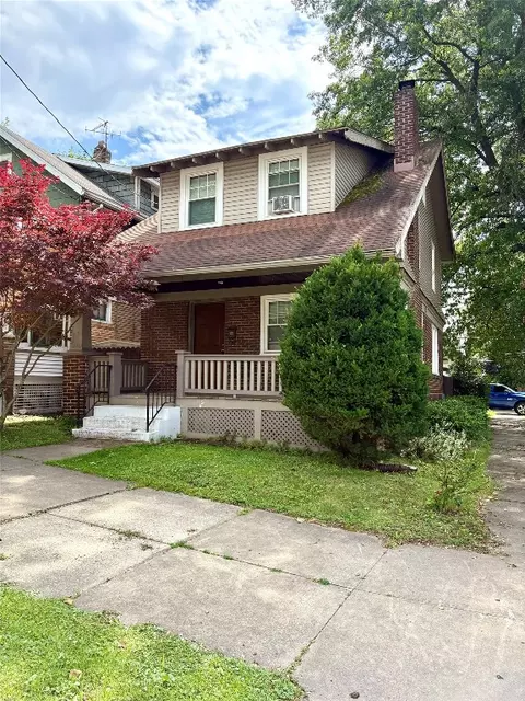 2402 Liberty St, Erie, PA 16502
