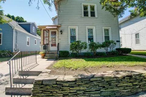 923 W 2nd St, Erie, PA 16507