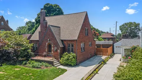 3546 Sassafras St, Erie, PA 16508