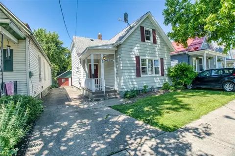 318 Parade St, Erie, PA 16507
