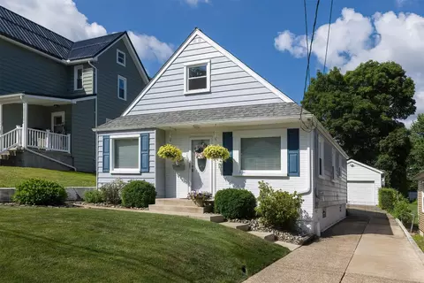3326 Eliot Rd, Erie, PA 16508