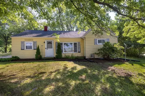 5115 Washington Ave, Erie, PA 16509