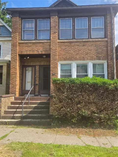 327 E 7th St, Erie, PA 16503