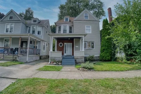 910 Walnut St, Erie, PA 16502