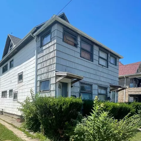 2404 Parade St, Erie, PA 16503