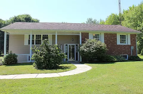 21997 Blooming Valley Rd, Meadville, PA 16335