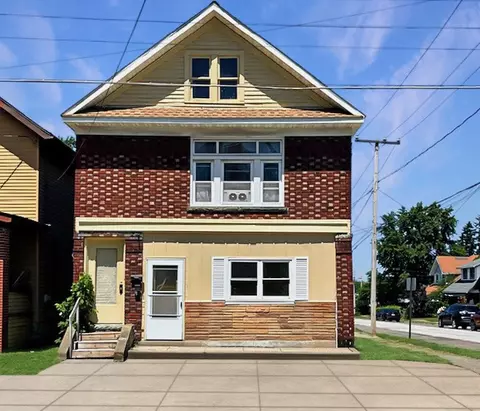 862 E 28th St, Erie, PA 16504
