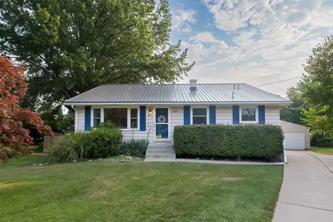3105 Broadlawn Dr, Millcreek, PA 16506
