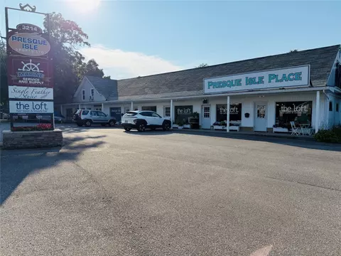 3214 W 8th St #5, Erie, PA 16505