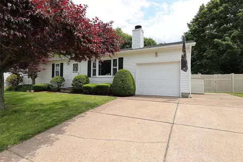 7651 Wellman Dr, Fairview, PA 16415