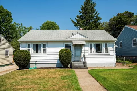 3023 Charlotte St, Erie, PA 16508