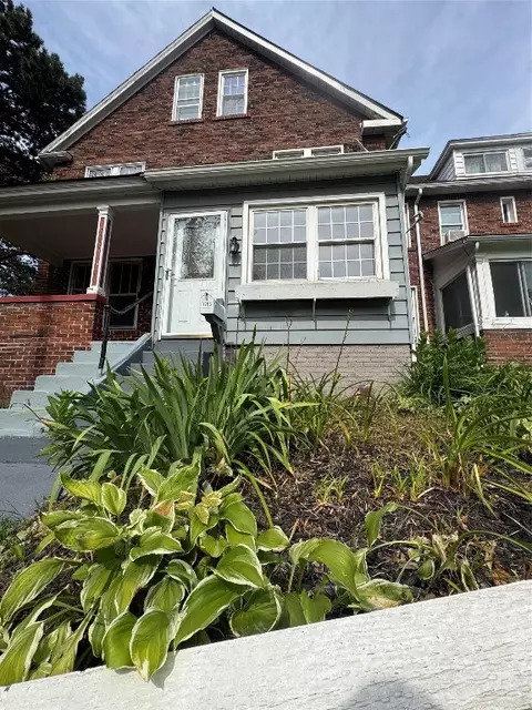 1203 Priestley Ave, Erie, PA 16511