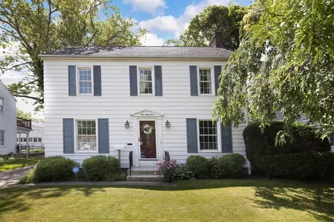 143 W 38th St, Erie, PA 16508