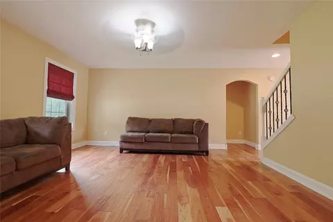 Living - 2933 Hershey Rd, Erie, PA 16509 photo 1 of 3