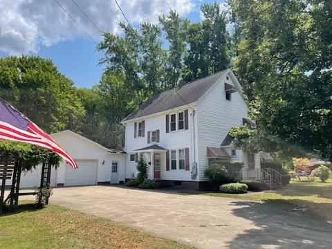 10279 John Williams Ave, Albion, PA 16401