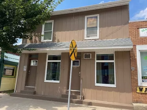 214-216 218 Main St, Girard, PA 16417