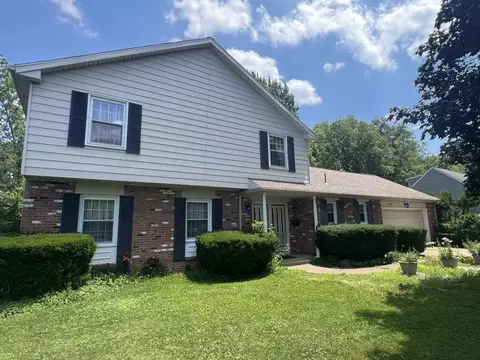 3435 Woodhaven Dr, Erie, PA 16506