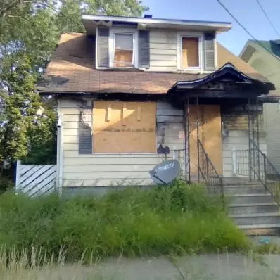 1352 W 32nd St, Erie, PA 16508