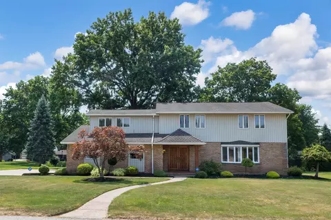 1173 Greenfield Dr, Erie, PA 16509