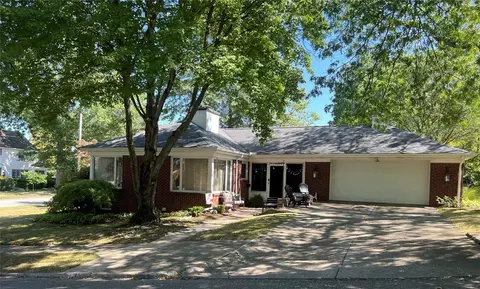 3505 Sassafras St, Erie, PA 16508