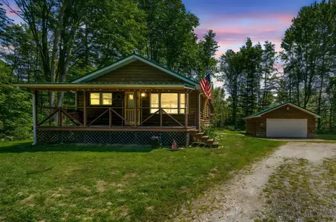 13657 W Lake Rd, West Springfield, PA 16443