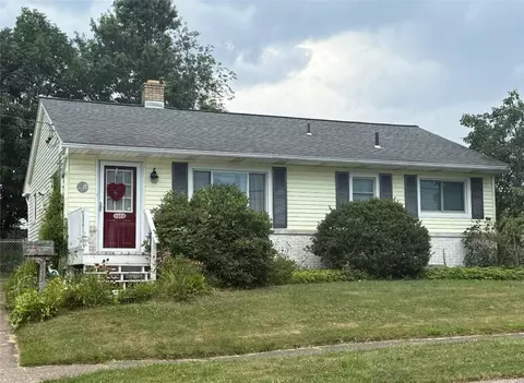 1653 W 41st St, Erie, PA 16509