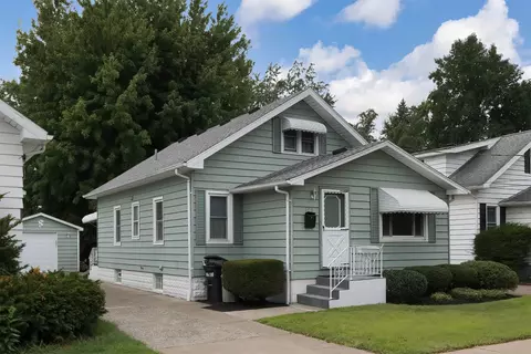 925 W 33rd St, Erie, PA 16508