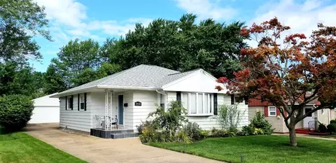 4430 Harding Dr, Erie, PA 16509