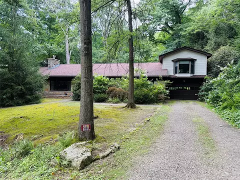 501 Sunset Dr, Meadville, PA 16335