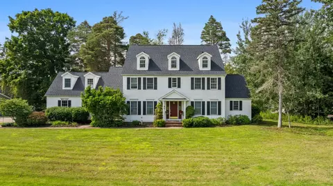 101 Beau Dr, Edinboro, PA 16412