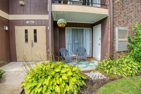 304 Presque Isle Blvd #104, Erie, PA 16505