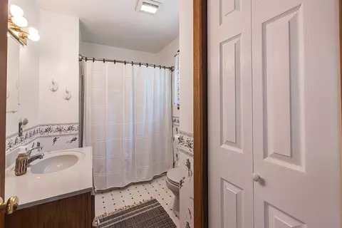 Bath - 13246 Lovell Rd, Corry, PA 16407 photo 1 of 1