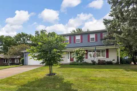 121 E Arlington Rd, Erie, PA 16504