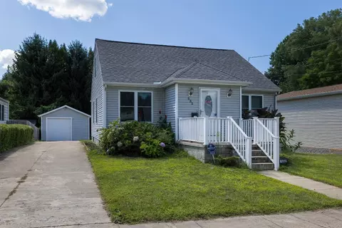 532 Montpelier Ave, Erie, PA 16505