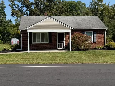1010 Water St, Conneaut Lake, PA 16316