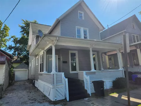 905 Walnut St, Erie, PA 16502