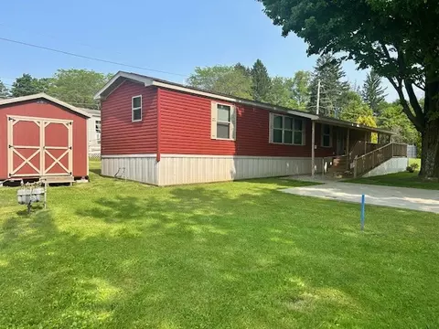 13088 Crestview Ave, Meadville, PA 16335