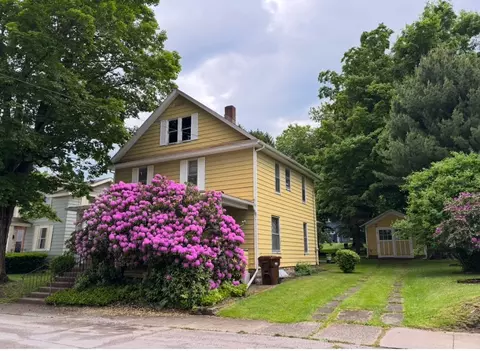 325 Cummings St, Cambridge Springs, PA 16403
