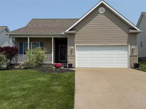 2880 Cardinal Dr #34, Erie, PA 16509