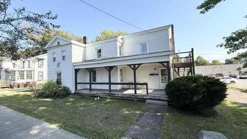 110 Waterford St, Edinboro, PA 16412